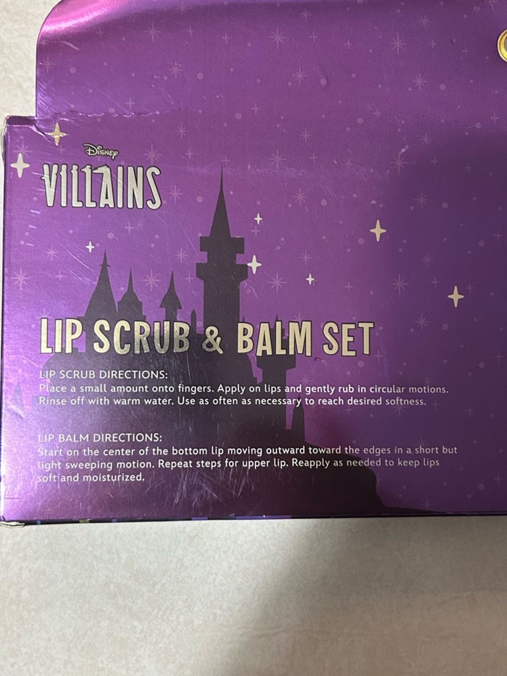 Villains Disney NWT Lip Balm & Scrub Set - 4 Pieces in set - Picture 3 of 7